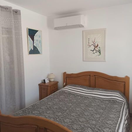 Paisible P2 Pour 4 Voyageurs Villa Saint-Gilles  Exterior photo